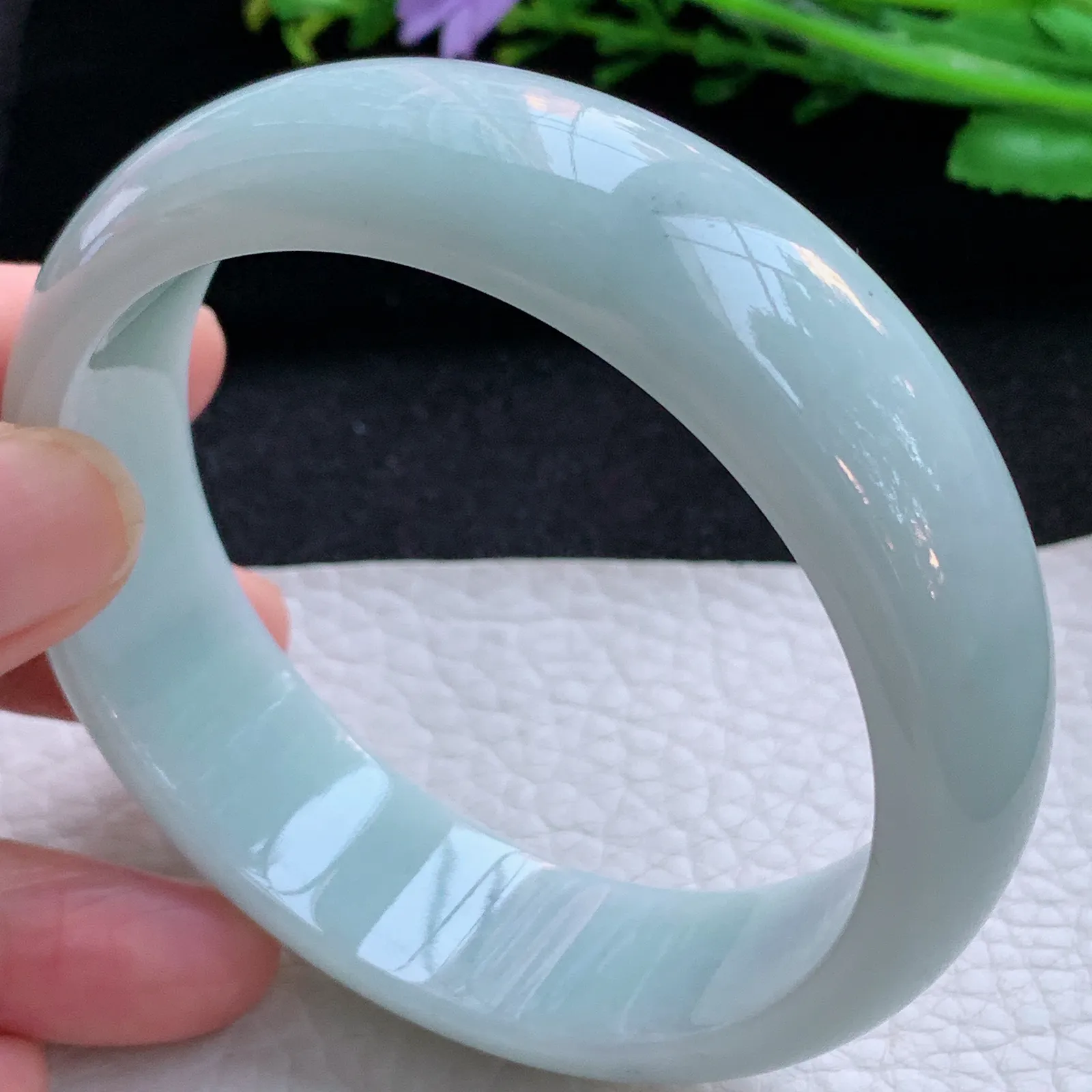 hy大圈口61.5*18.5*7.6轮胎镯 缅甸翡翠a货玉手镯浅绿大气宽边玉手环