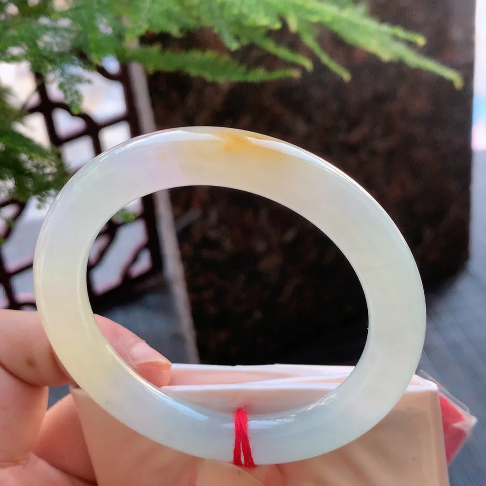 圆条冰三彩 无瑕 尺寸:52.1/9.5 种色兼备