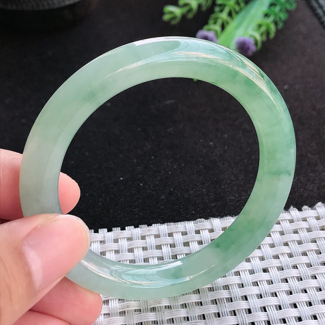 天然a货翡翠52.5/9.3/9.2老坑冰胶果冻冰晴绿圆条手镯小圈口玉手镯