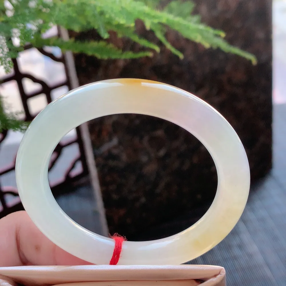 圆条冰三彩 无瑕 尺寸:52.1/9.5 种色兼备