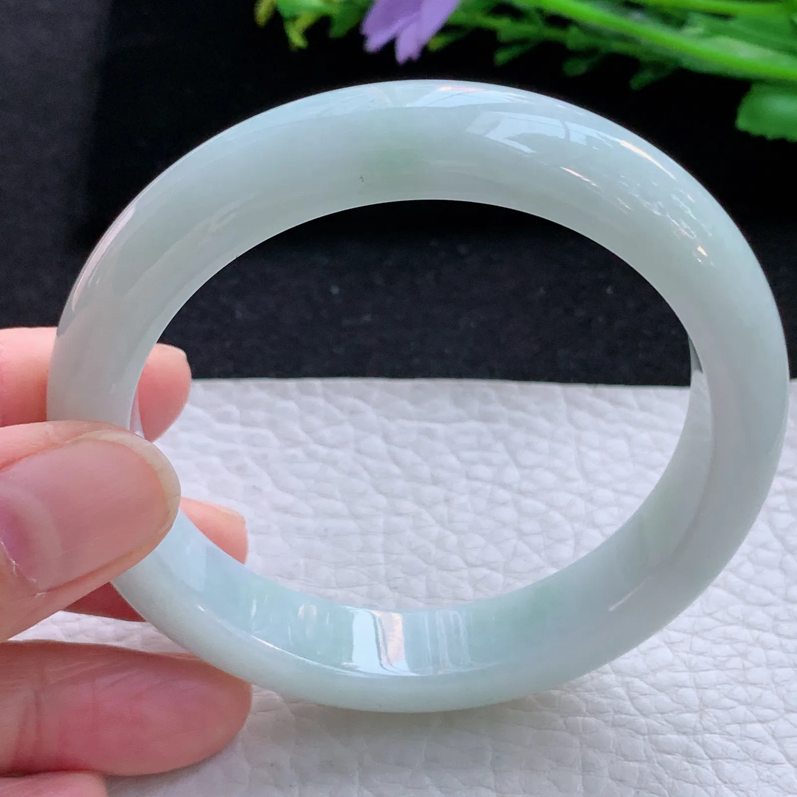 hy自然光57.5*12.3*8.5平安镯 缅甸翡翠a货玉手镯浅绿宽边玉手环