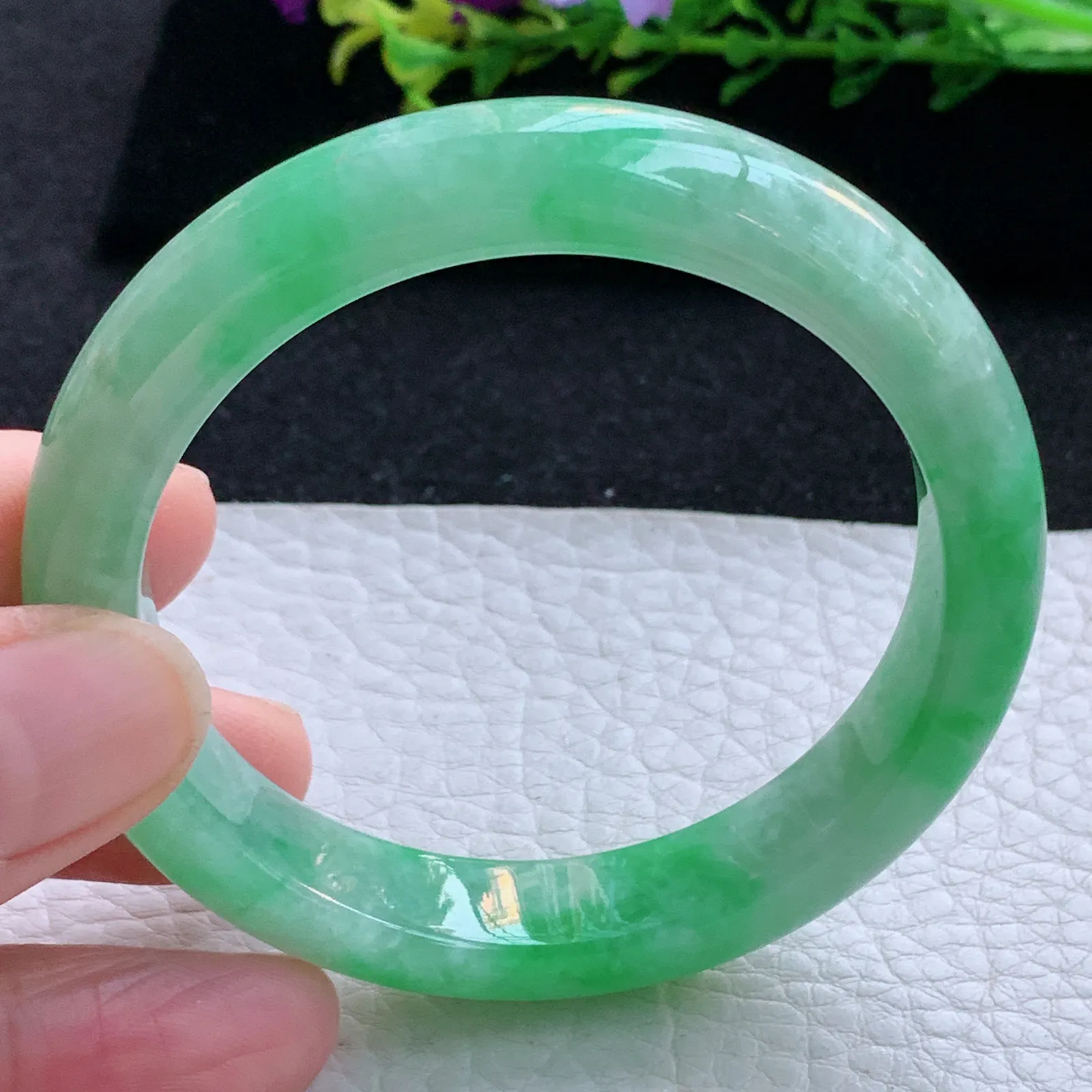 ay自然光53.5*11.5*8平安镯 缅甸翡翠a货玉手镯冰绿宽边玉手环