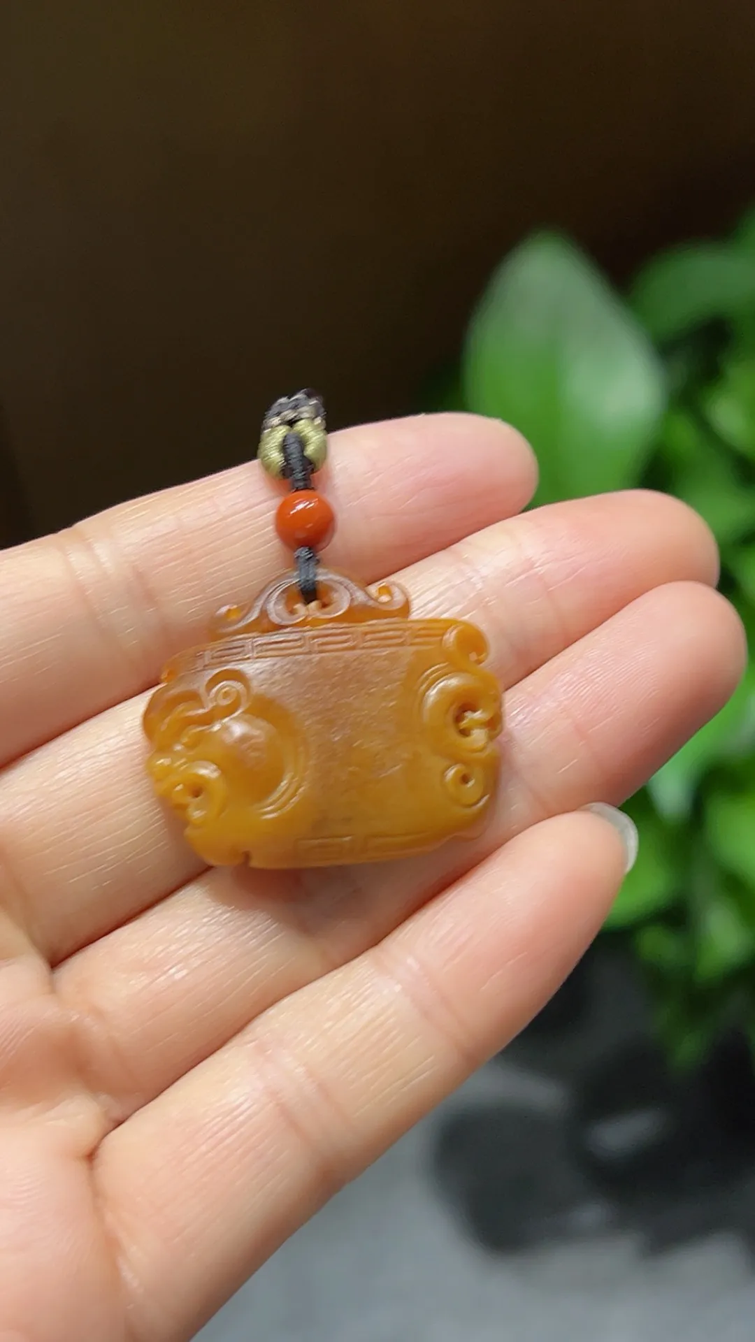 小精品｜黄沁｜龙凤配

重9.4克 尺寸26*30*7m m