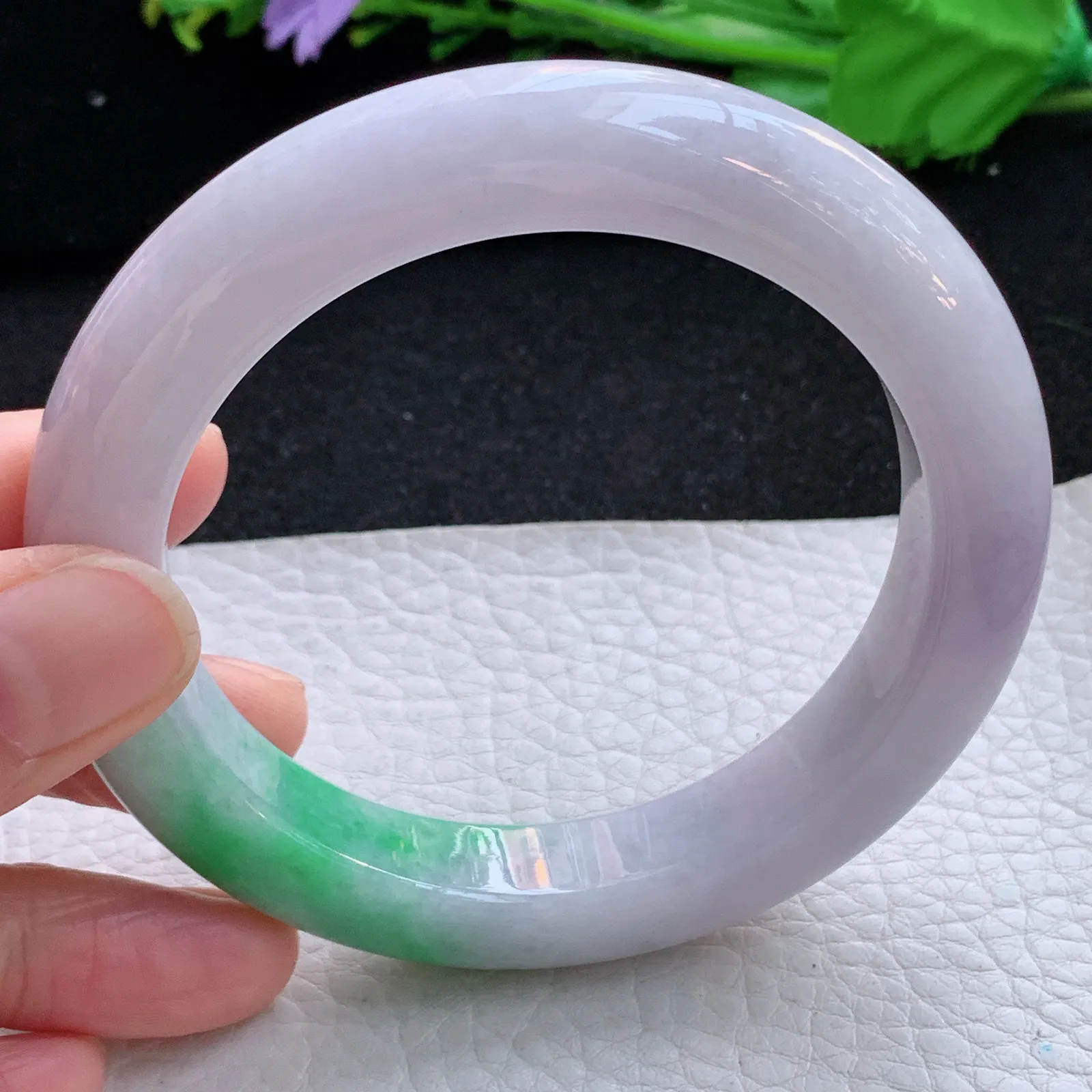 ss大圈口61*12*11平安镯 缅甸翡翠a货玉手镯飘绿厚装宽边玉手环 美人镯