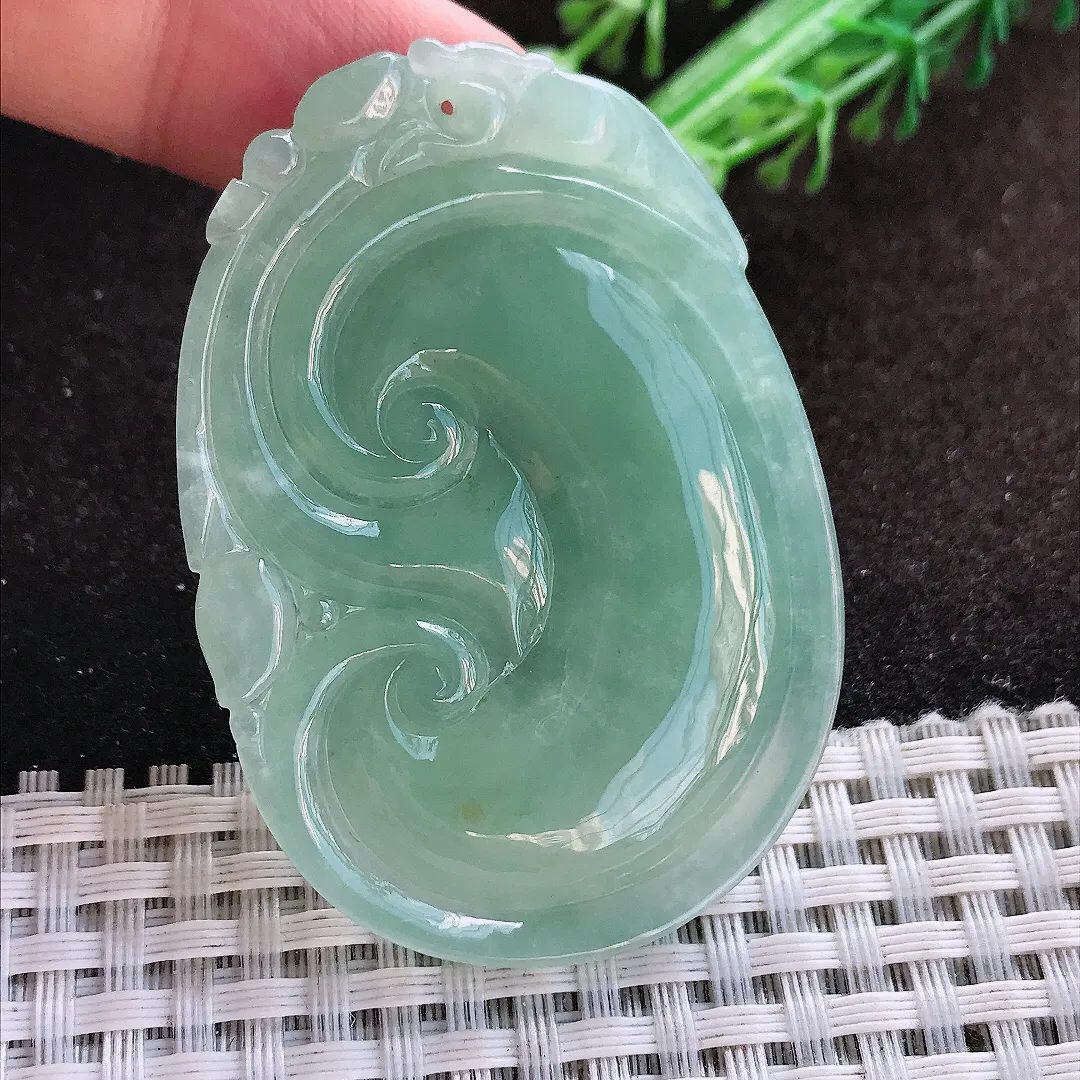 天然a货翡翠56.3/39.5/5.8老坑冰润起胶满色如意吊坠翡翠玉挂件