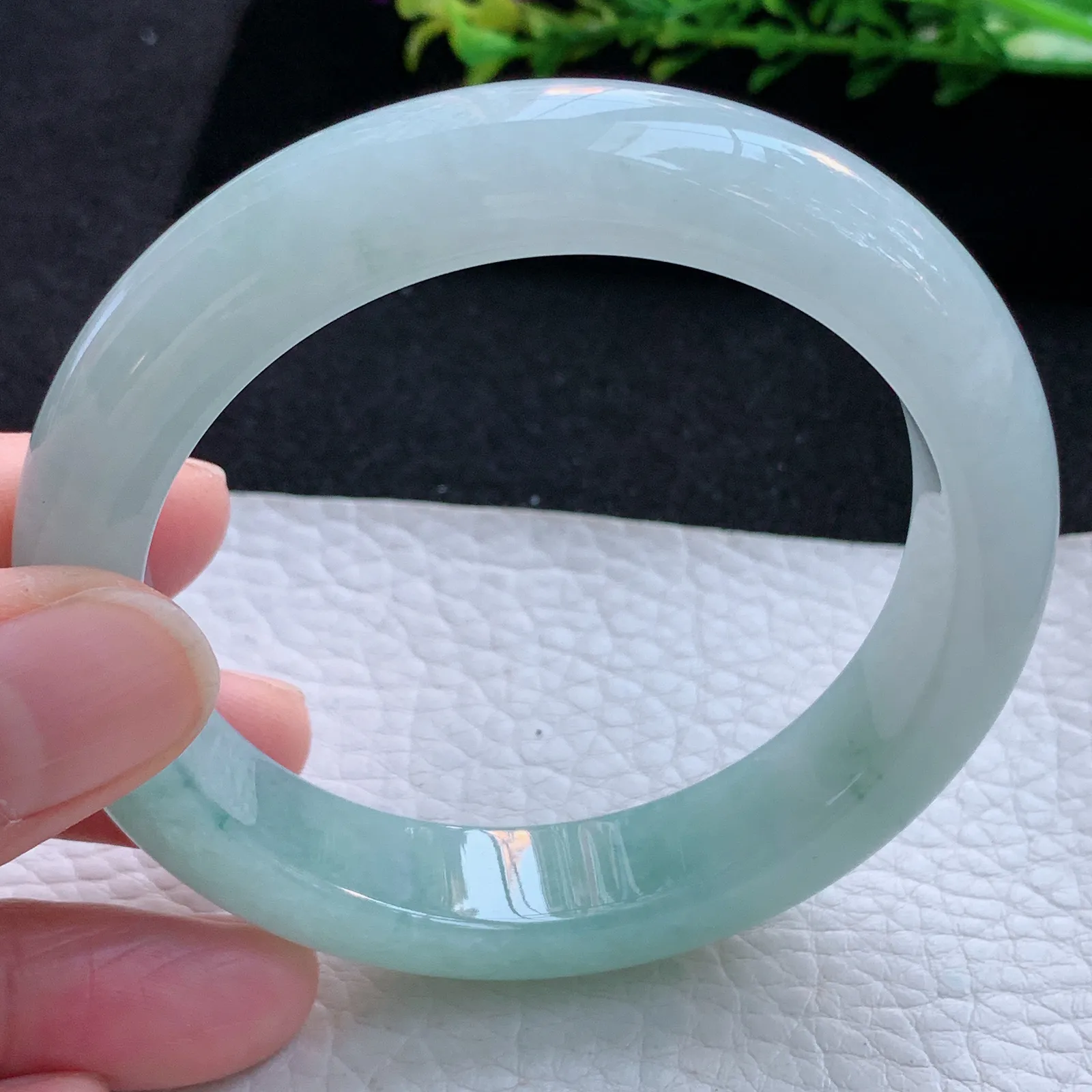 r自然光57*12.5*8.8平安镯 缅甸翡翠a货玉手镯冰胶清新宽边玉手环 美人镯