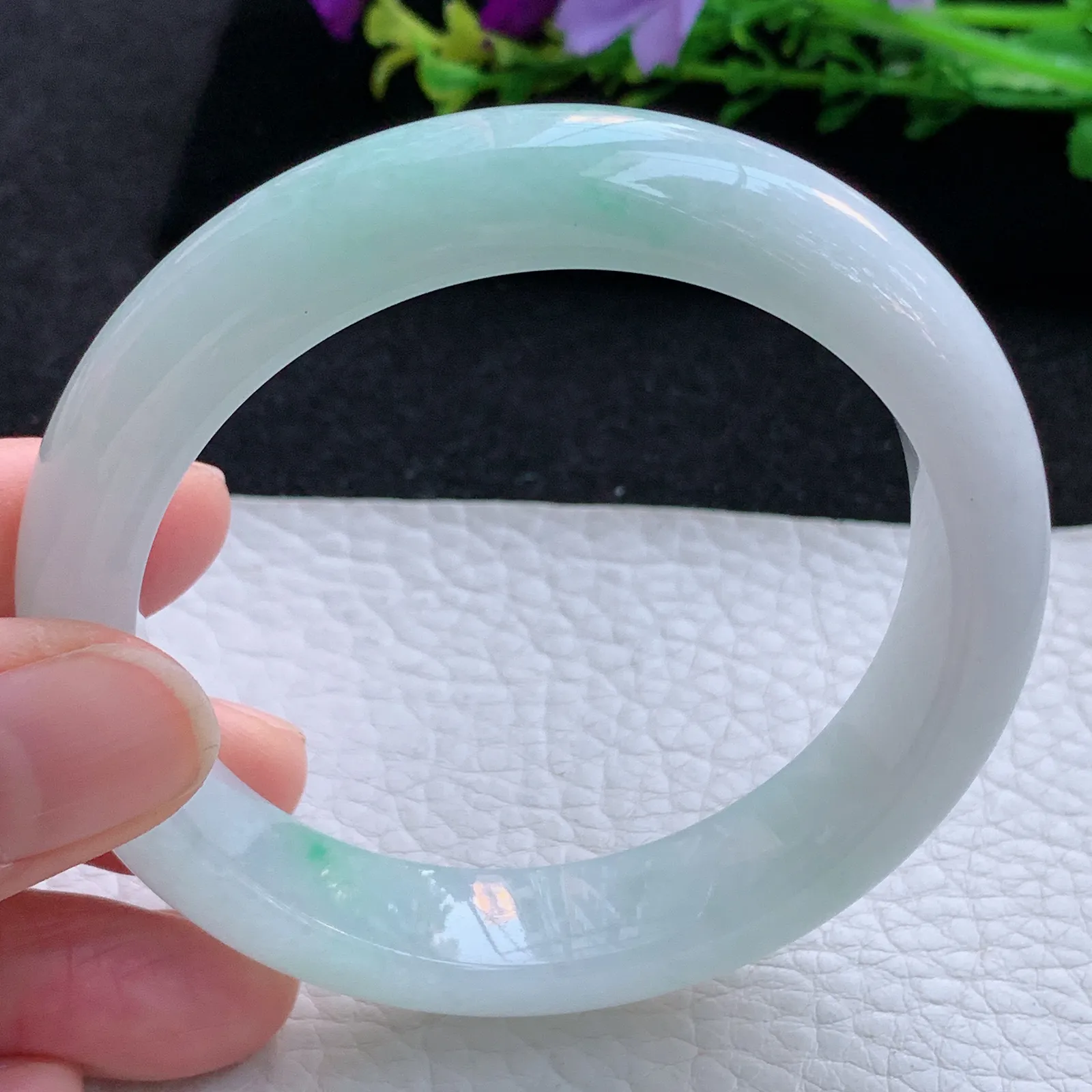 ay自然光56.5*12.8*8.5平安镯 缅甸翡翠a货玉手镯清新宽边玉手环