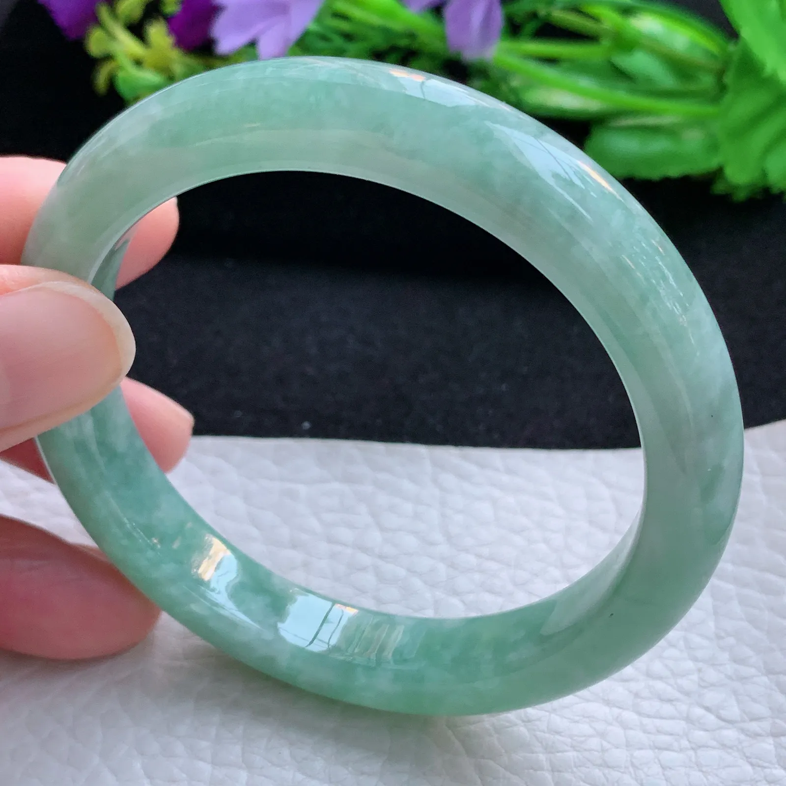n自然光57*10.5*8.2平安镯 缅甸翡翠a货玉手镯满绿宽边玉手环 美人镯
