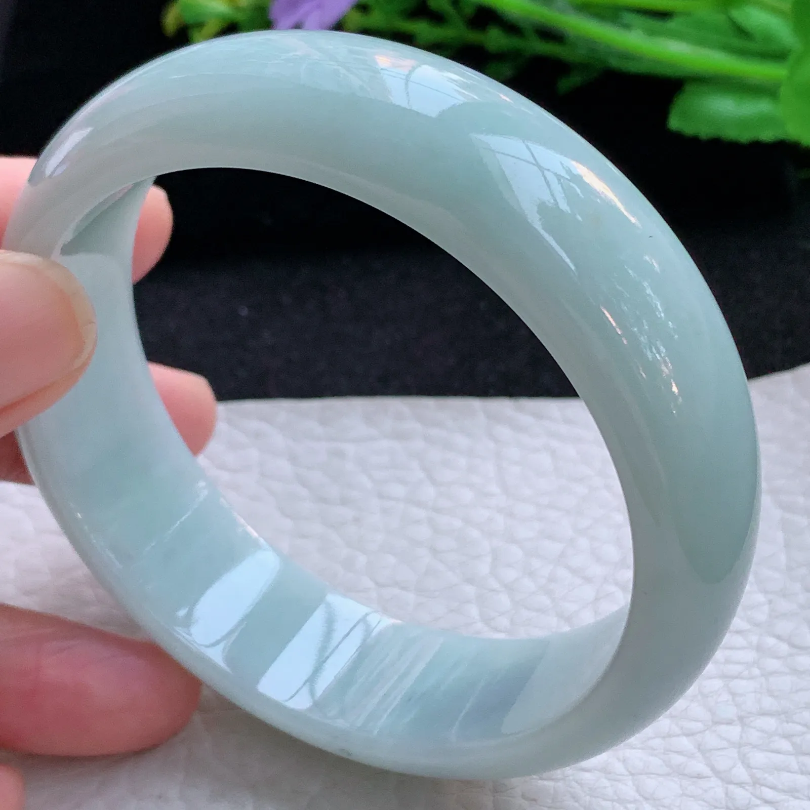 hy大圈口61.5*18.5*7.6轮胎镯 缅甸翡翠a货玉手镯浅绿大气宽边玉手环