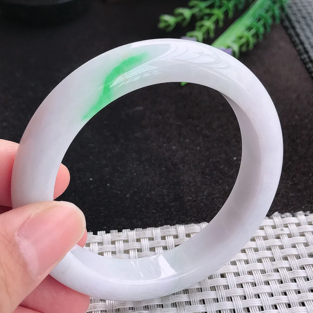 天然A货翡翠57.8/12.7/9.3老坑精美温润飘阳绿手镯宽边玉手镯