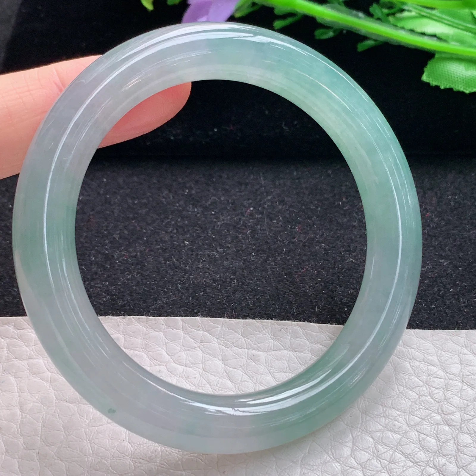 r自然光55*9.6*9.6镯 缅甸翡翠a货玉手镯冰爽清新圆条玉手环