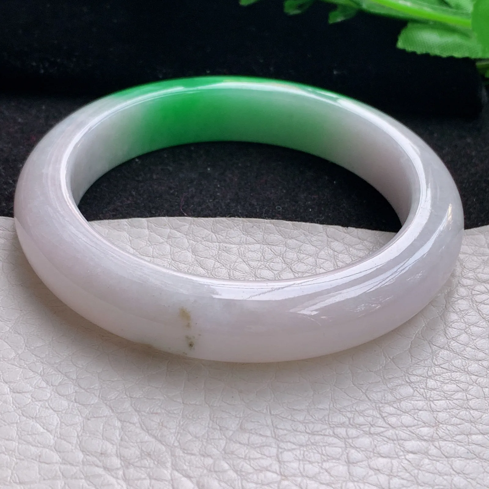 faa自然光59*12.7*9.7平安镯 缅甸翡翠a货玉手阳绿厚装宽边玉手环