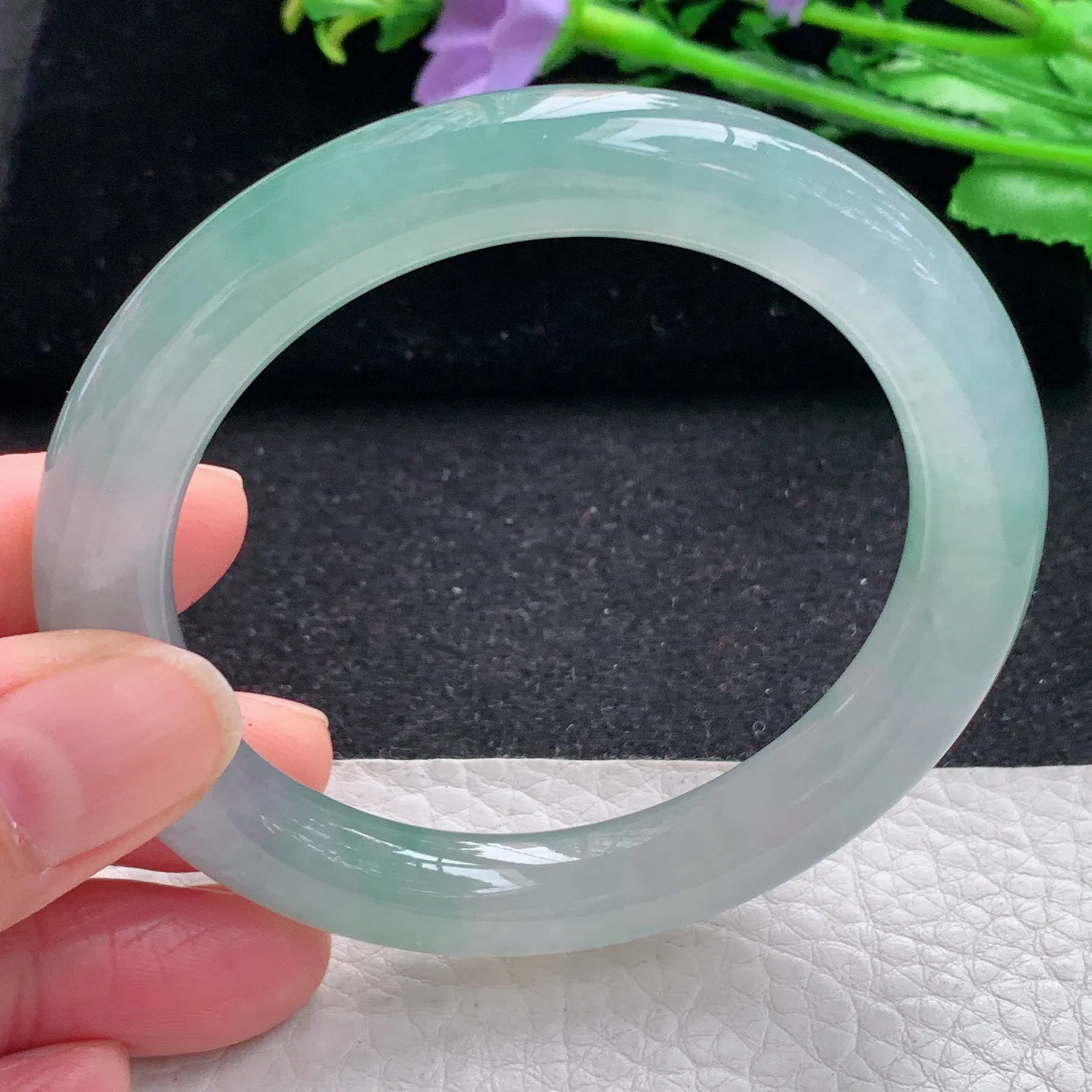 r自然光55*9.6*9.6镯 缅甸翡翠a货玉手镯冰爽清新圆条玉手环