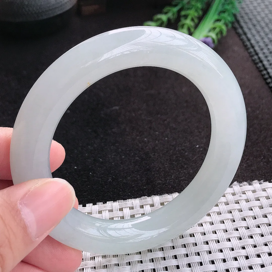 天然A货翡翠56.5/11.8老坑冰胶果冻冰晴胖圆条手镯玉手镯