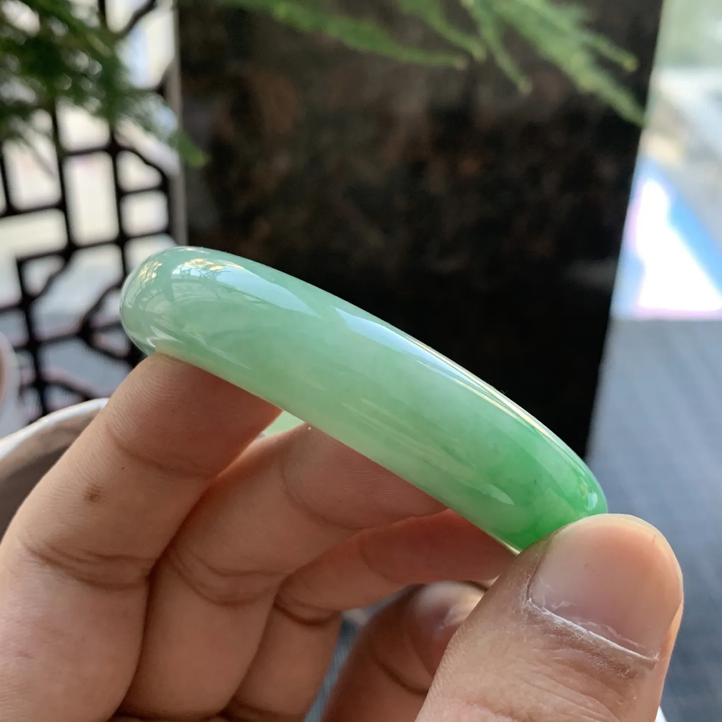 正圈冰糯辣绿 微细纹 尺寸:51.6/12.8/8.1 色辣