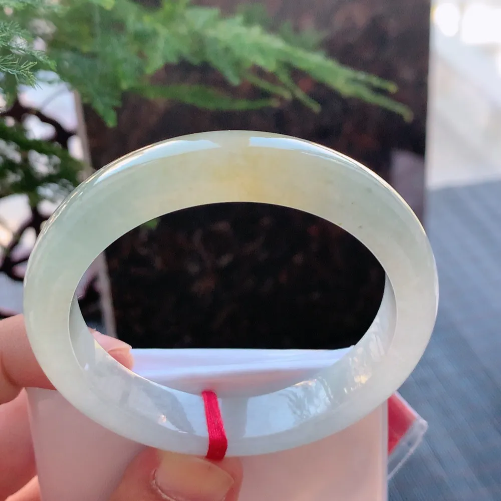 正圈冰黄翡 无瑕 尺寸:55.7/12.2/8 种色兼备🥰🥰