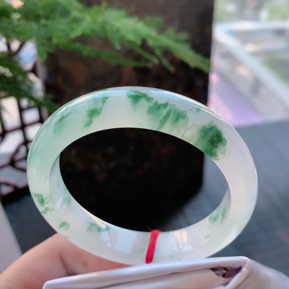 正圈高冰飘花 微纹 尺寸:55.4/12.5/8.6 花美 种水好