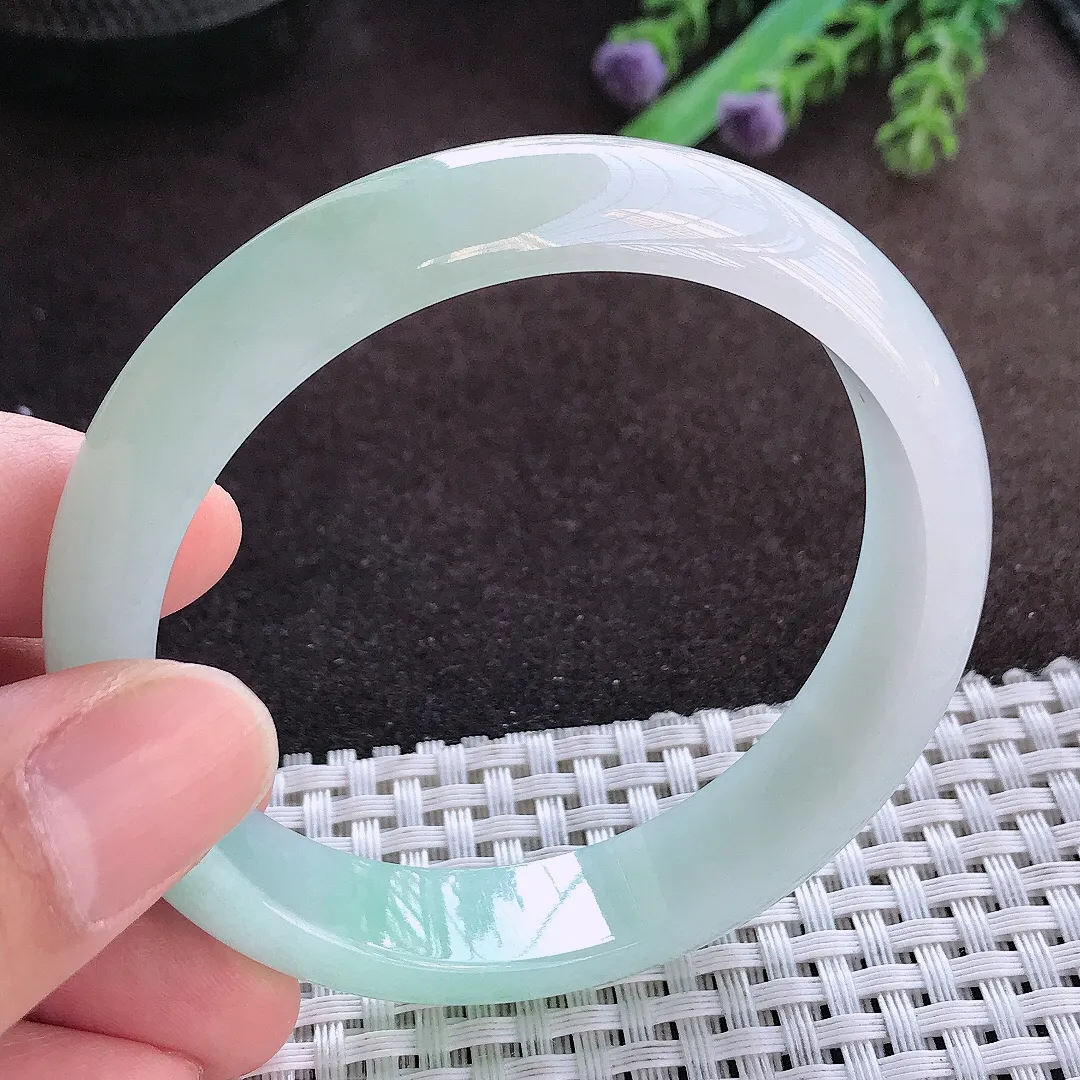 天然A货翡翠56.5/12.8/7.2老坑冰润起胶飘花手镯宽边玉手镯