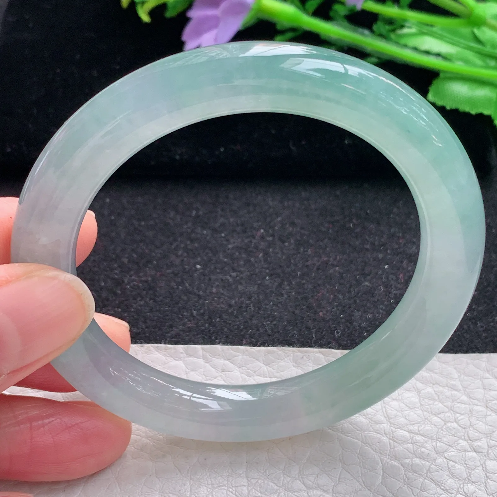 r自然光55*9.6*9.6镯 缅甸翡翠a货玉手镯冰爽清新圆条玉手环