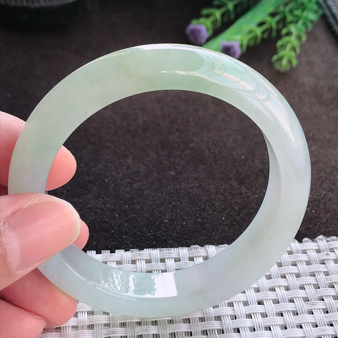 天然A货翡翠55/12.3/8.3老坑冰胶水灵手镯宽边玉手镯