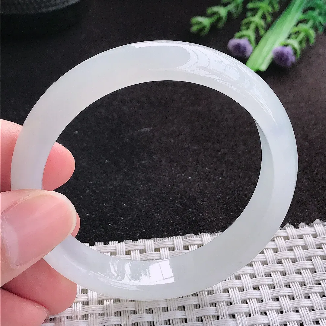 天然A货翡翠54.8/12.6/7.4老坑冰胶水灵月光白手镯宽边玉手镯