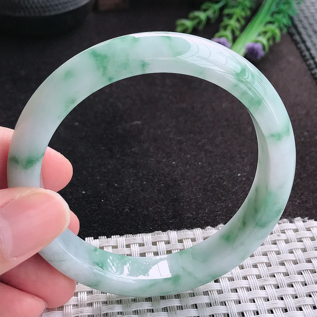 天然A货翡翠58.8/12.5/8.5老坑冰润水灵飘花手镯宽边玉手镯