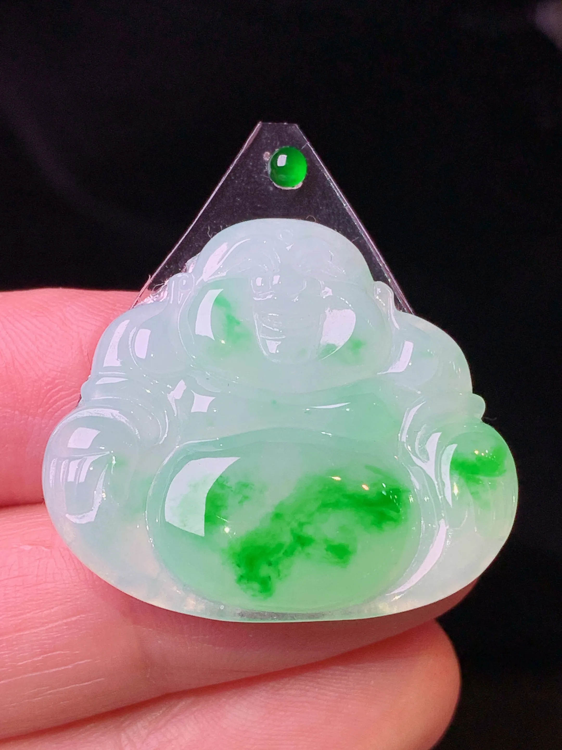 镶嵌款 飘绿佛公吊坠 玉质细腻 色泽艳丽清新 整体尺寸26.6*30*3.8