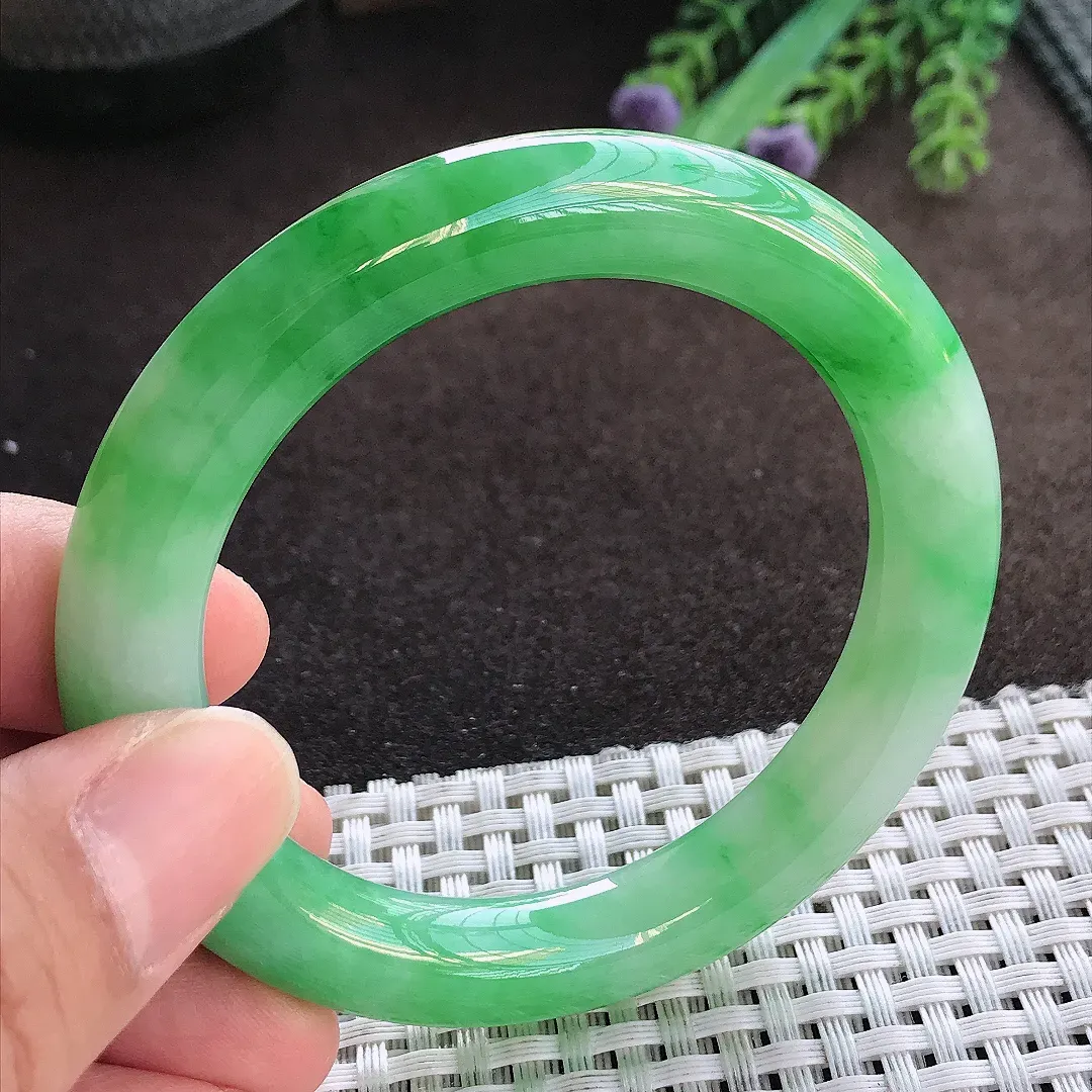 天然A货翡翠52.5/9.3/9.9老坑精美冰润辣阳绿满绿圆条手镯玉手镯