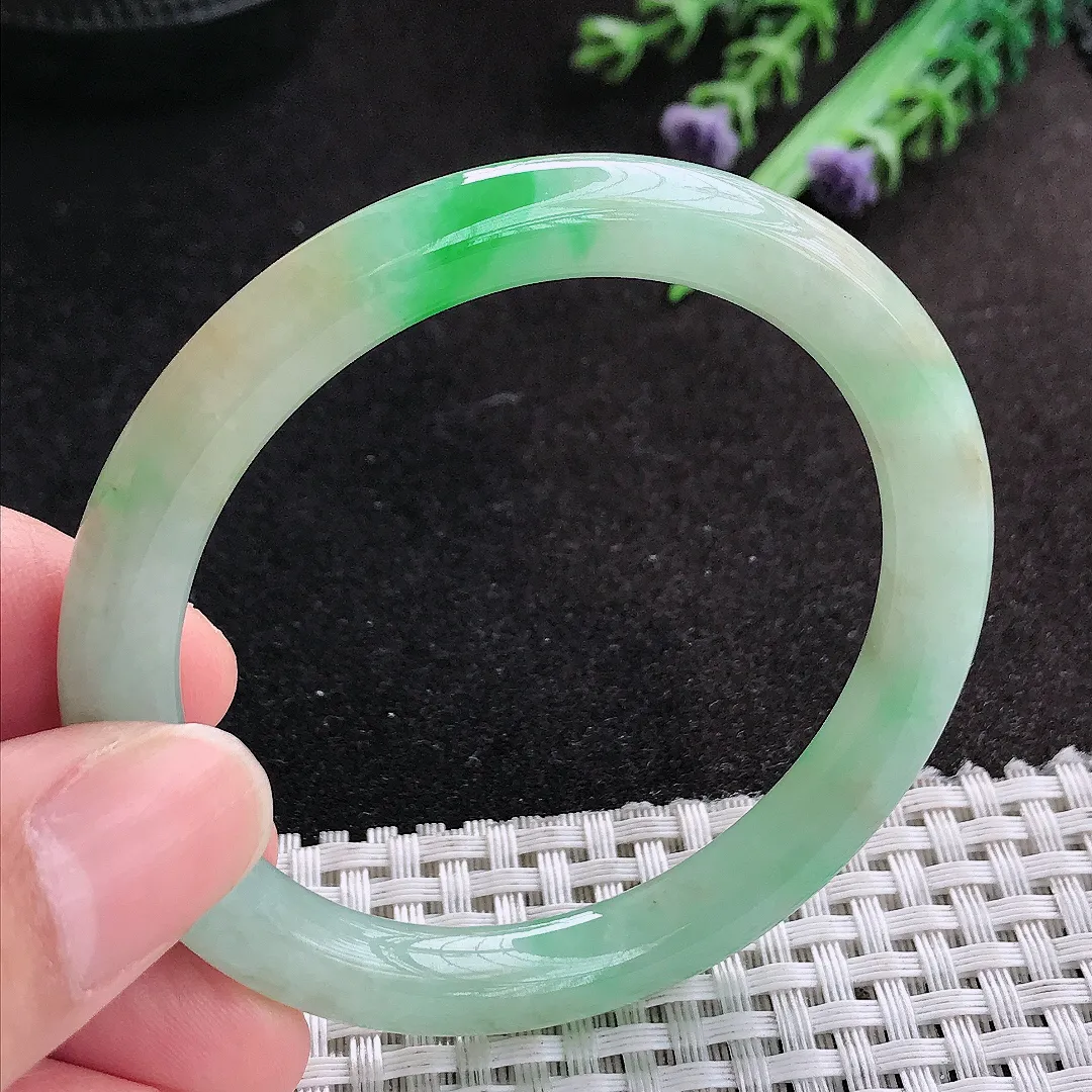 天然A货翡翠53/7.7/8.1老坑冰润飘阳绿圆条手镯玉手镯