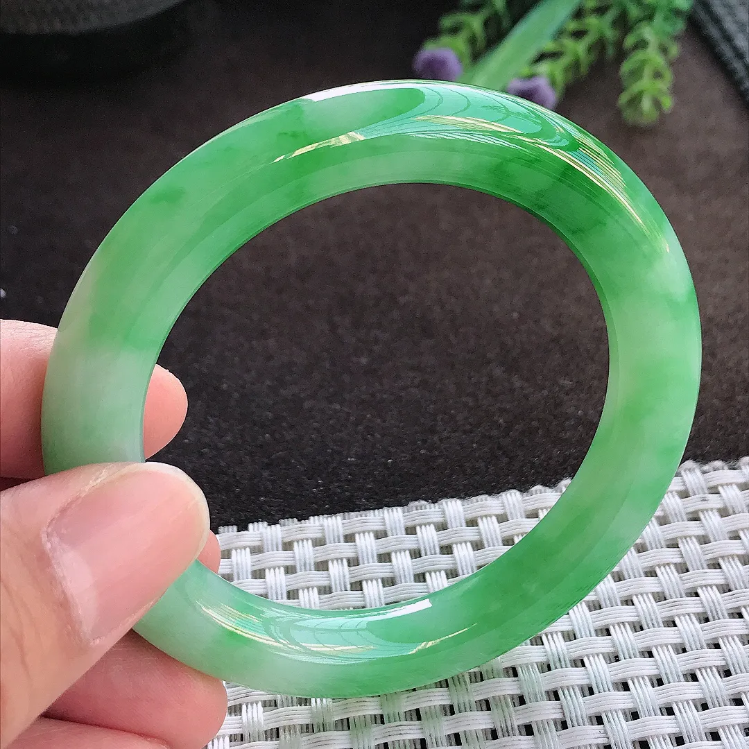 天然A货翡翠52.5/9.3/9.9老坑精美冰润辣阳绿满绿圆条手镯玉手镯