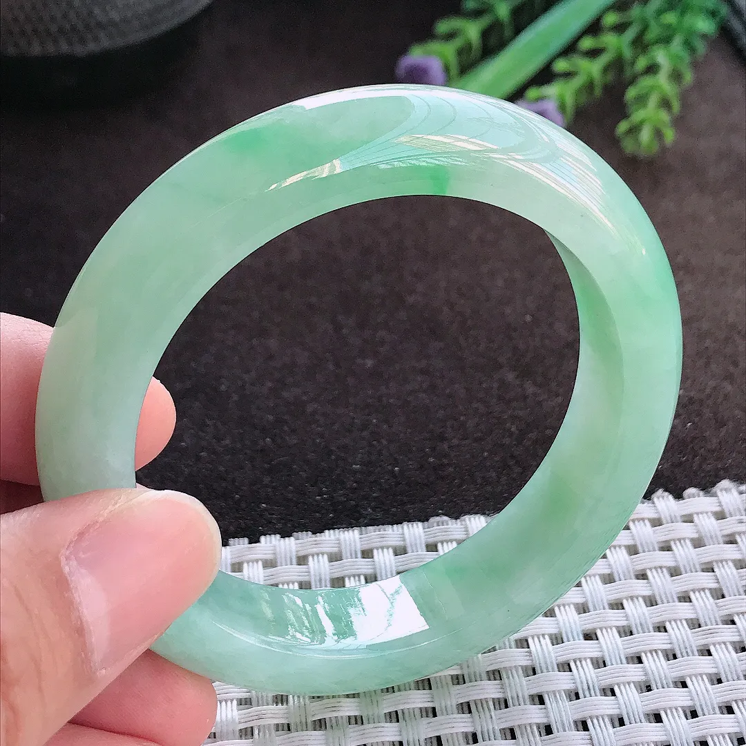 天然A货翡翠52.5/12.6/8.9老坑冰胶水灵冰晴绿手镯宽边玉手镯