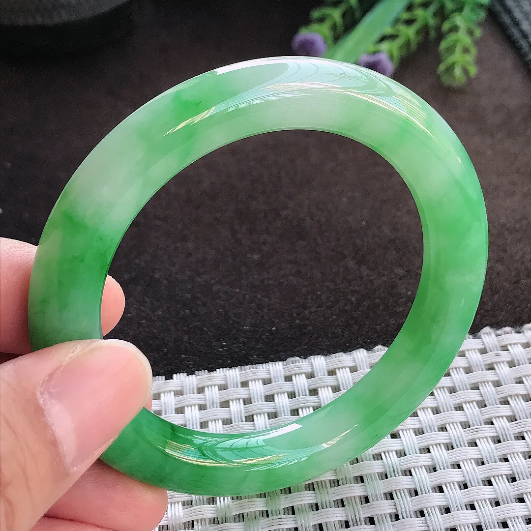 天然A货翡翠52.5/9.3/9.9老坑精美冰润辣阳绿满绿圆条手镯玉手镯