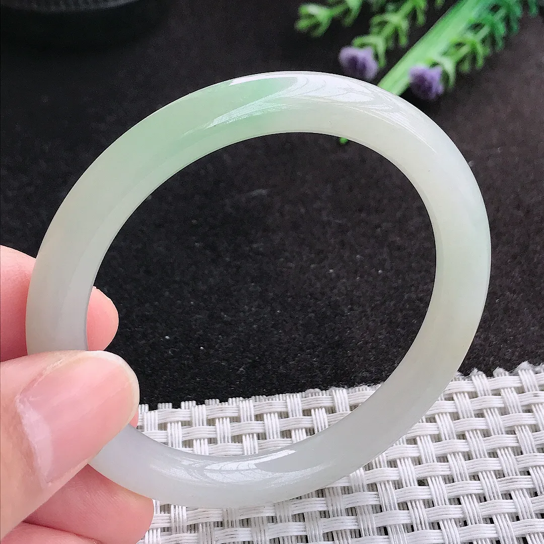 天然A货翡翠53.8/8老坑冰胶水灵冰晴圆条手镯叮当玉手镯