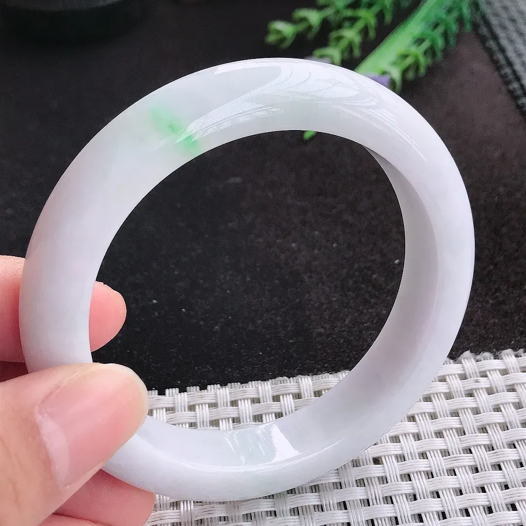 天然A货翡翠57.8/12.7/9.3老坑精美温润飘阳绿手镯宽边玉手镯