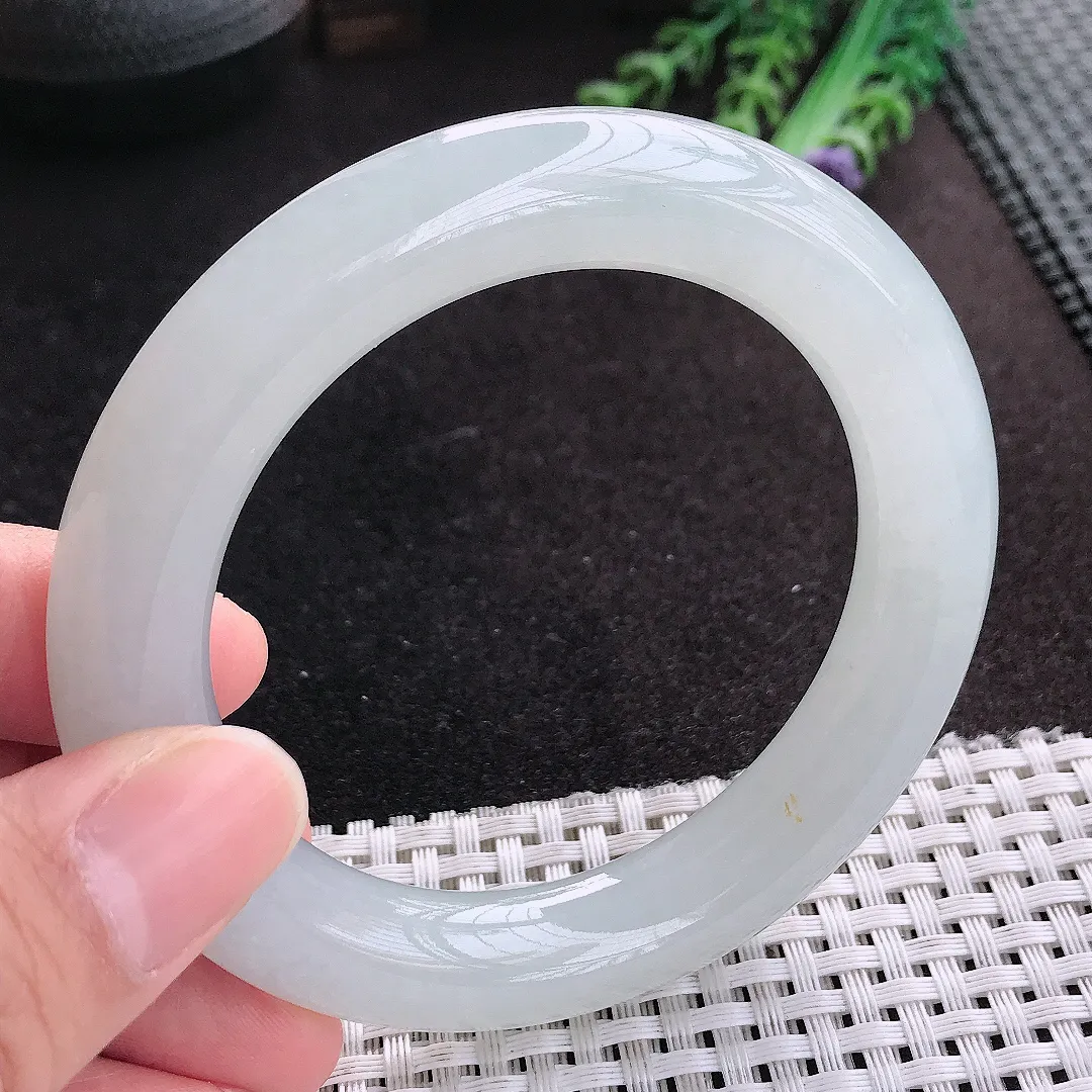 天然A货翡翠56.5/11.8老坑冰胶果冻冰晴胖圆条手镯玉手镯