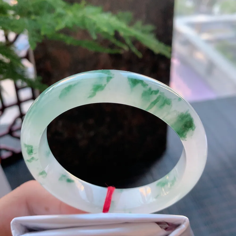 正圈高冰飘花 微纹 尺寸:55.4/12.5/8.6 花美 种水好