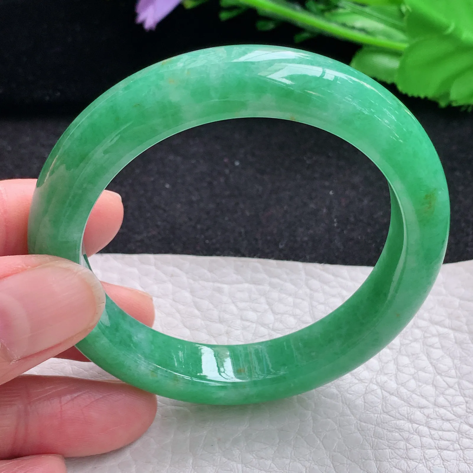yh自然光53*11.6*8.8平安镯 缅甸翡翠a货玉手镯满绿宽边玉手环