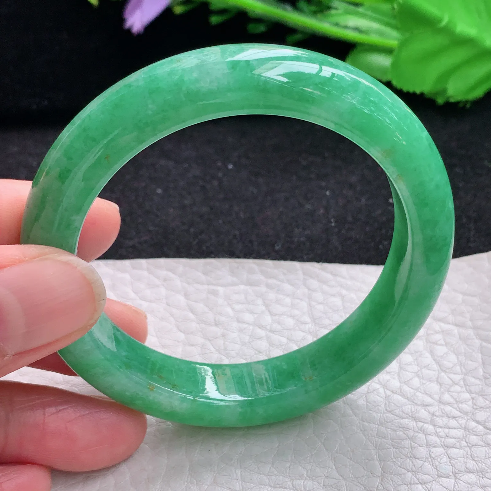 yh自然光53*11.6*8.8平安镯 缅甸翡翠a货玉手镯满绿宽边玉手环