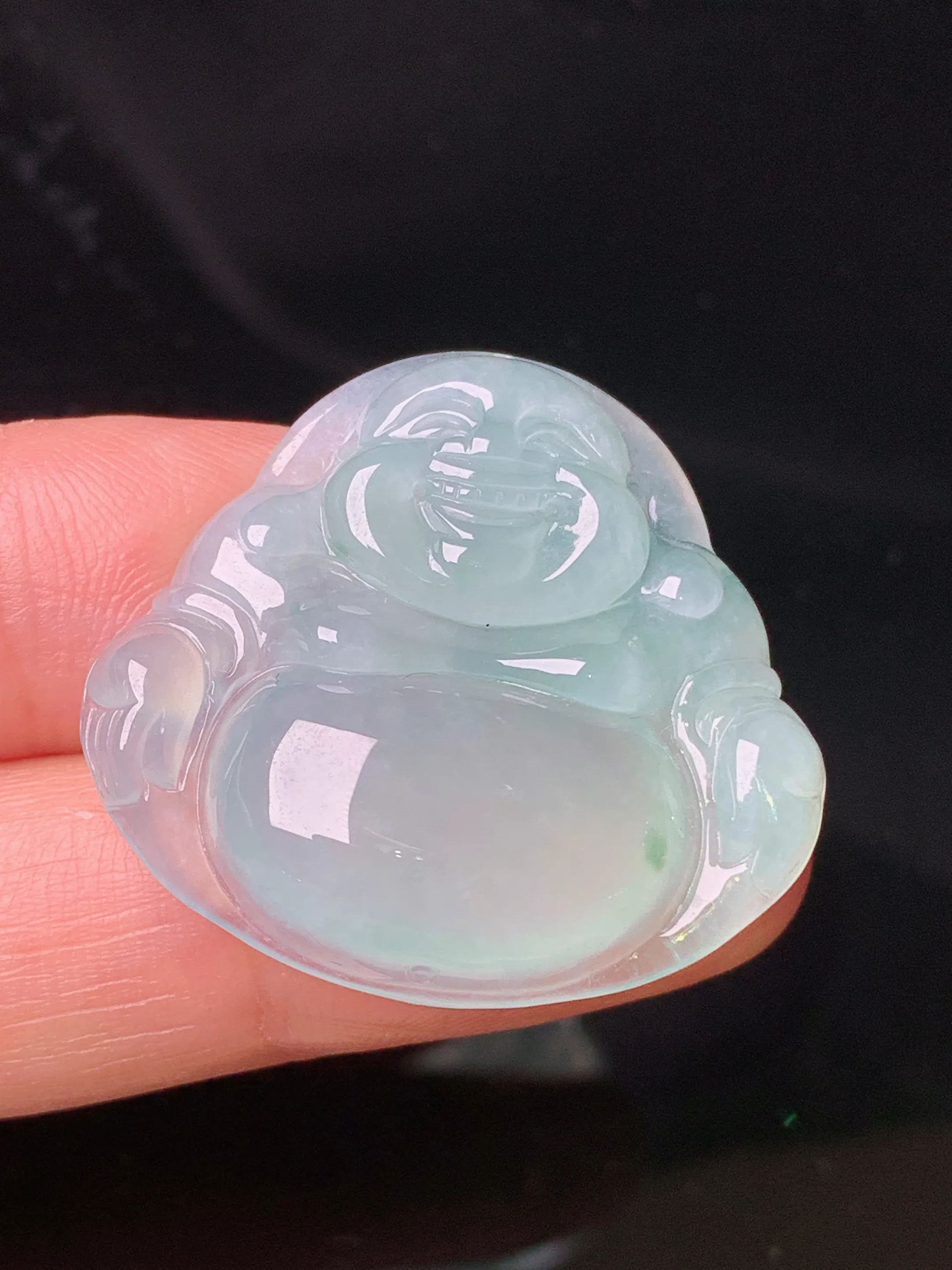 冰种晴绿佛公吊坠 玉质细腻 色泽艳丽清新 整体尺寸28.5*30.7*5.6