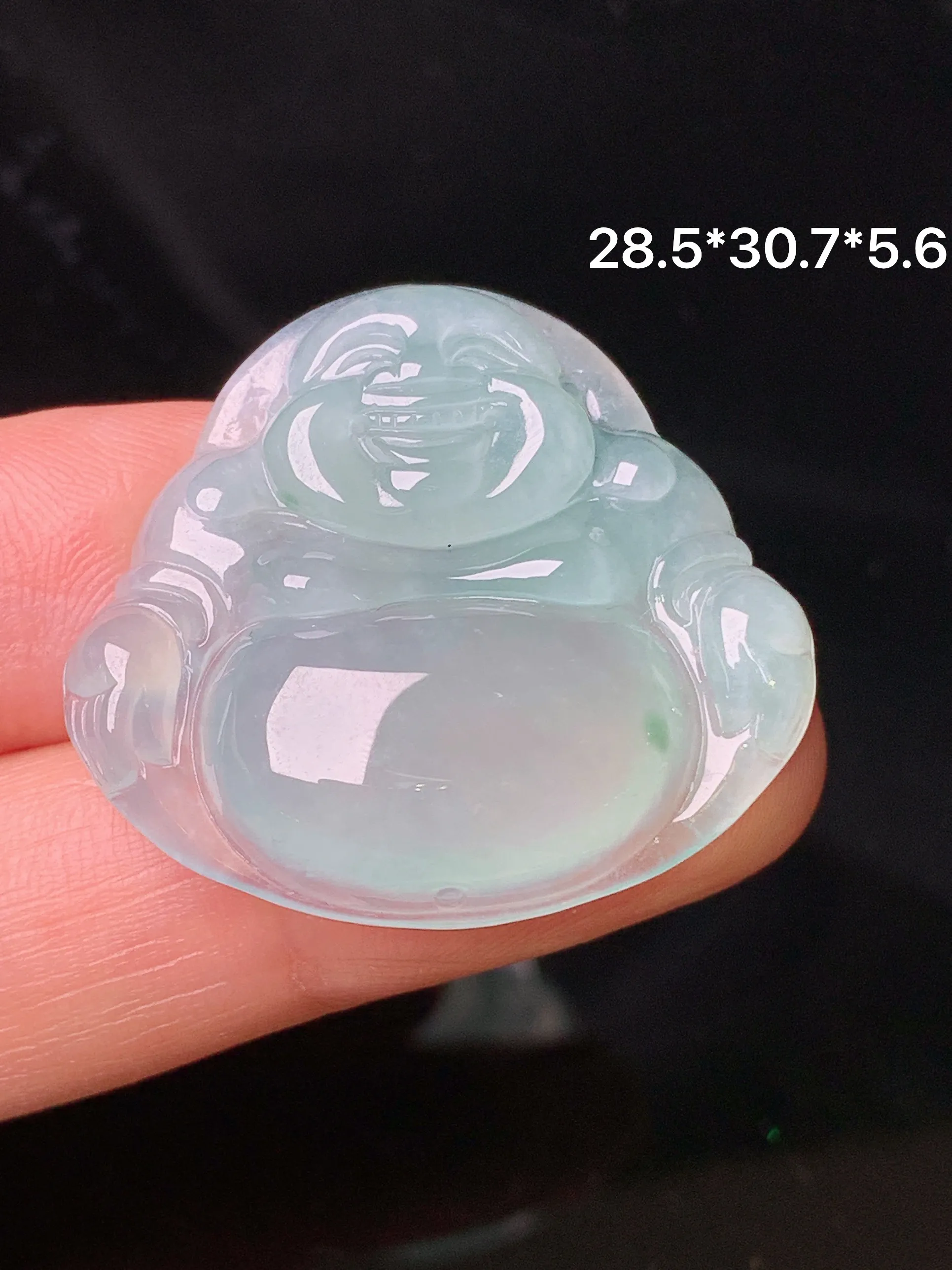 冰种晴绿佛公吊坠 玉质细腻 色泽艳丽清新 整体尺寸28.5*30.7*5.6