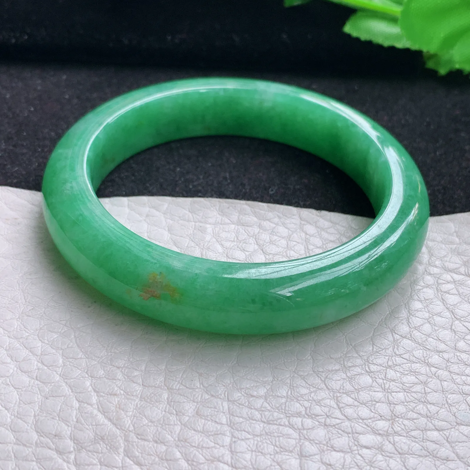 yh自然光53*11.6*8.8平安镯 缅甸翡翠a货玉手镯满绿宽边玉手环
