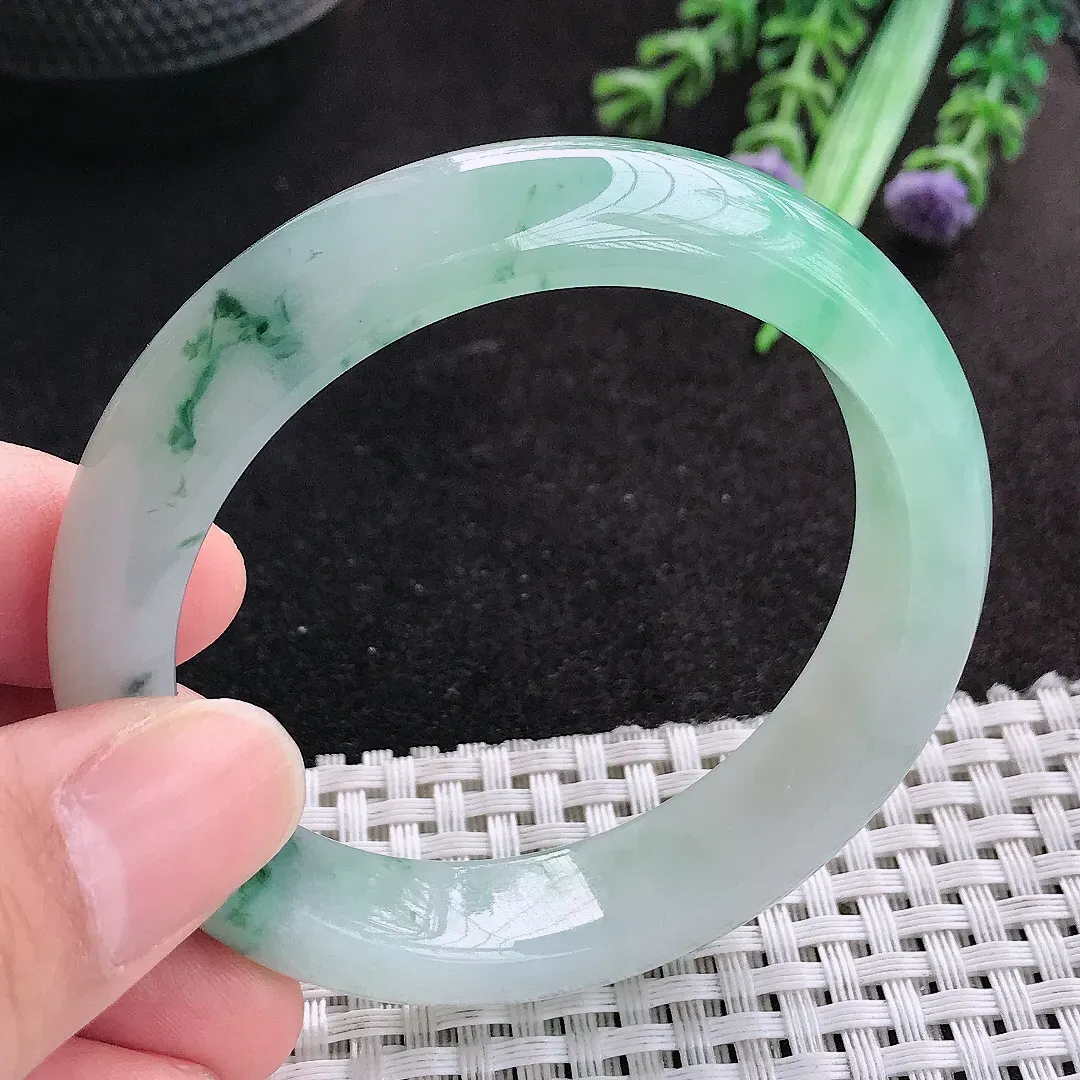 天然A货翡翠52/12.3/8.2老坑冰胶果冻冰飘花手镯宽边玉手镯