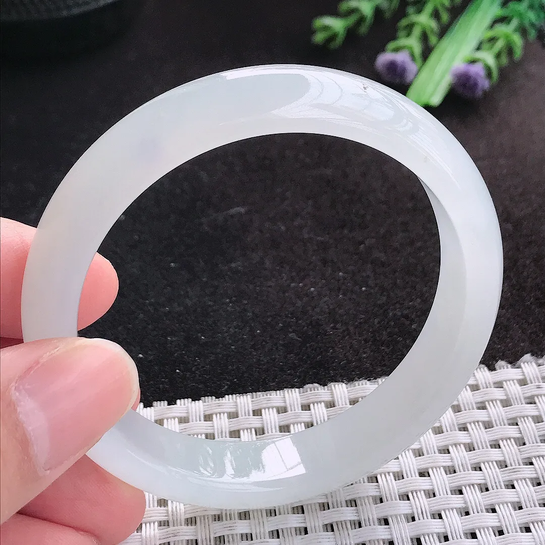 天然A货翡翠54.8/12.6/7.4老坑冰胶水灵月光白手镯宽边玉手镯