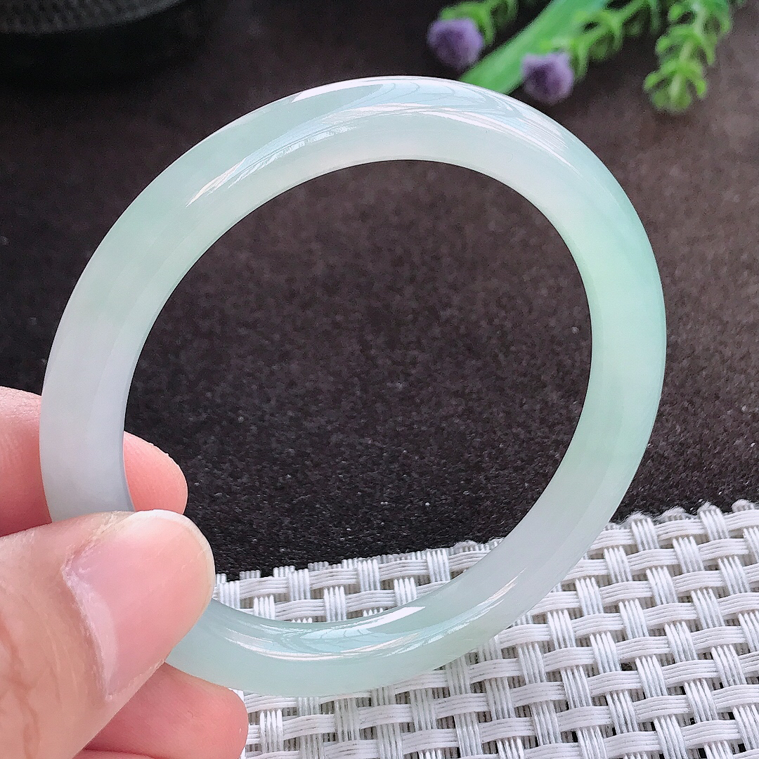 天然A货翡翠51.5/7/7.6老坑冰透果冻胶冰晴圆条手镯细条手镯玉手环