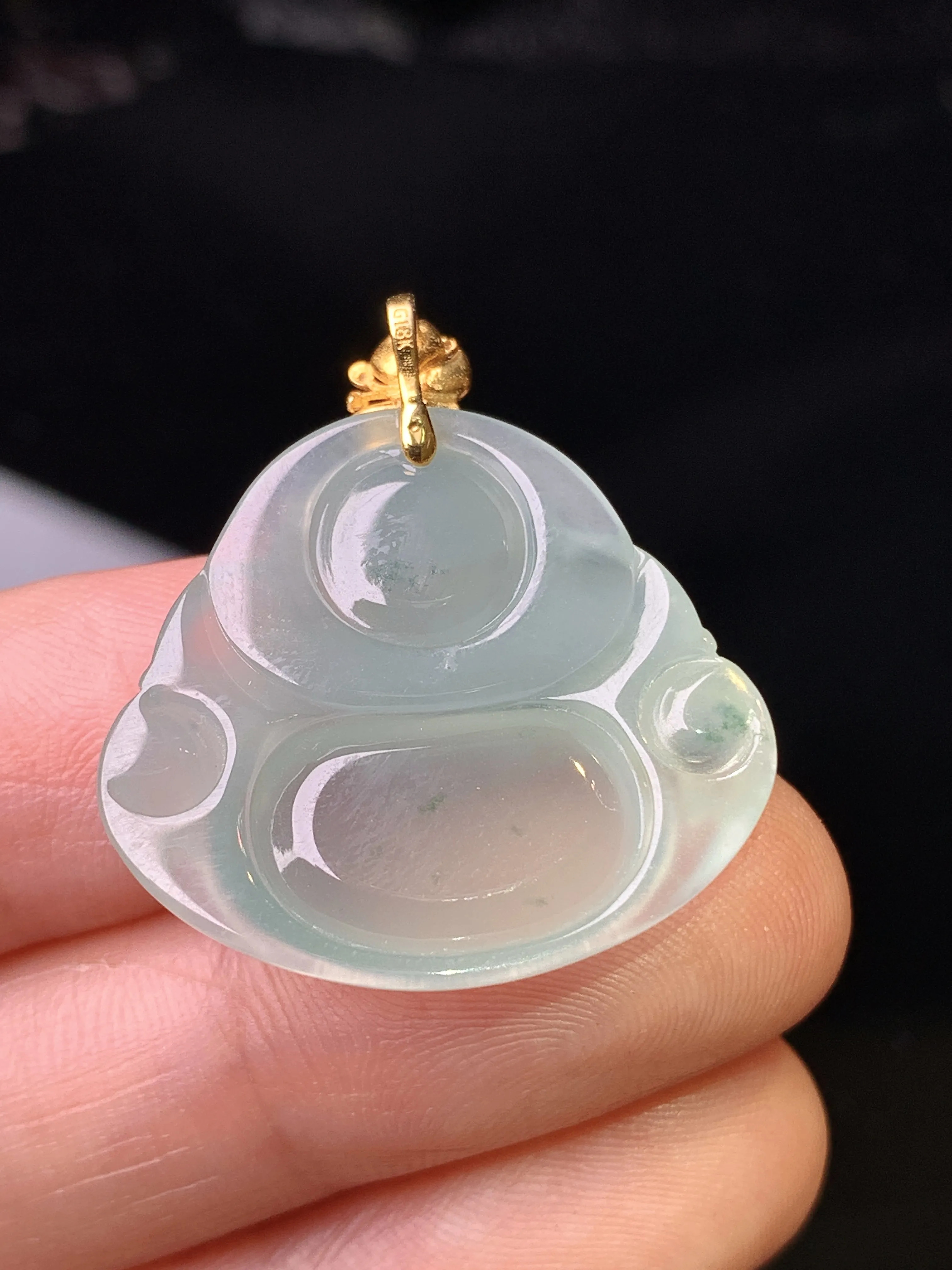 18k金钻镶嵌冰种浅绿佛公吊坠 玉质细腻 色泽艳丽清新 整体尺寸28.3*25.2*5.8