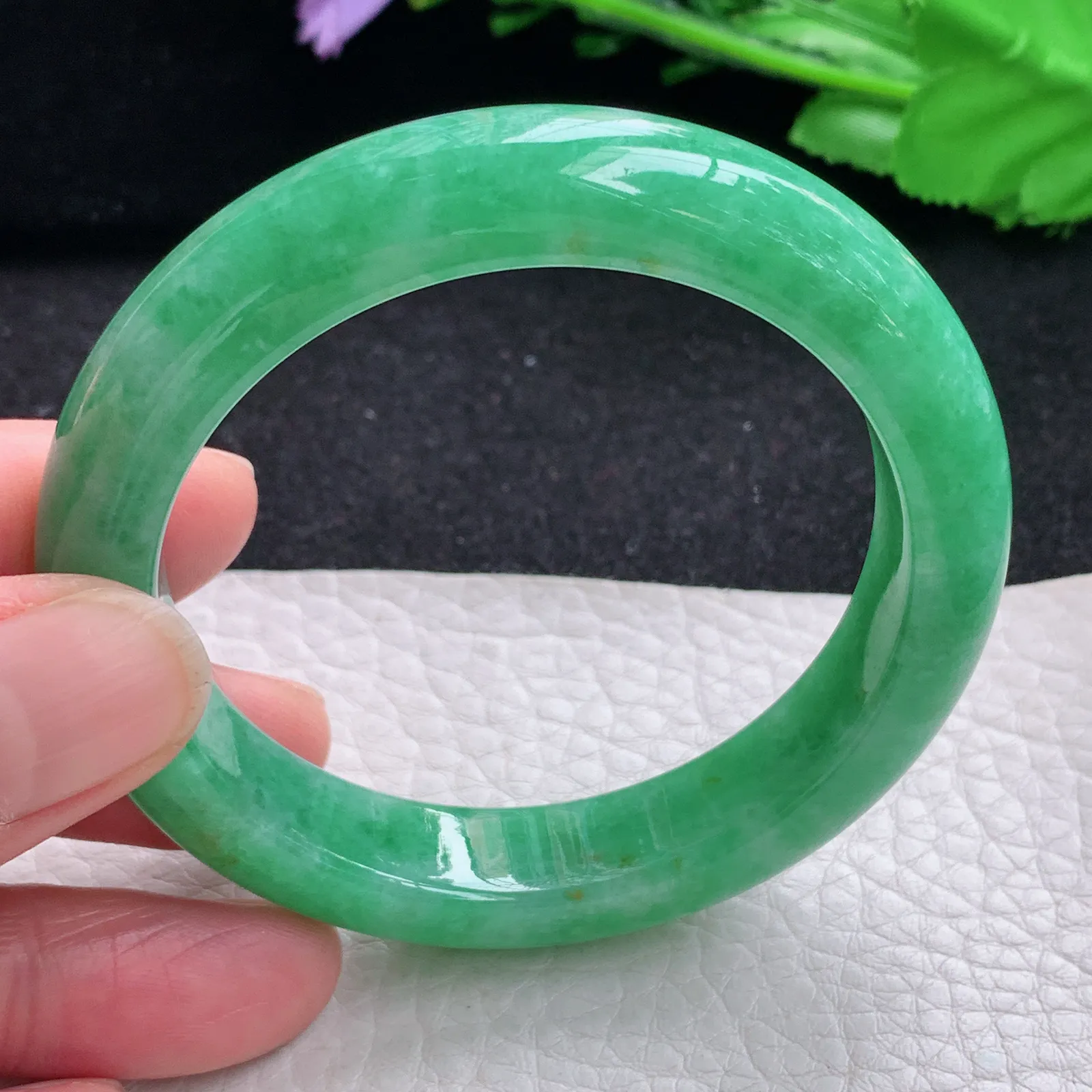yh自然光53*11.6*8.8平安镯 缅甸翡翠a货玉手镯满绿宽边玉手环