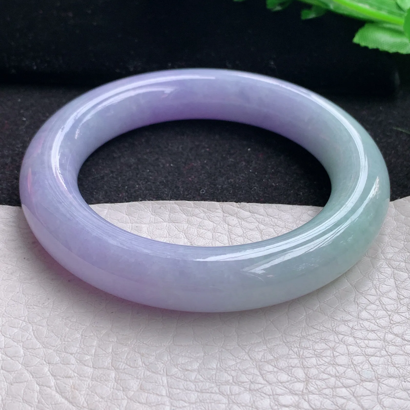 z自然光55.5*12.3*12胖圆镯 缅甸翡翠a货玉手镯冰双彩水润圆条美人镯