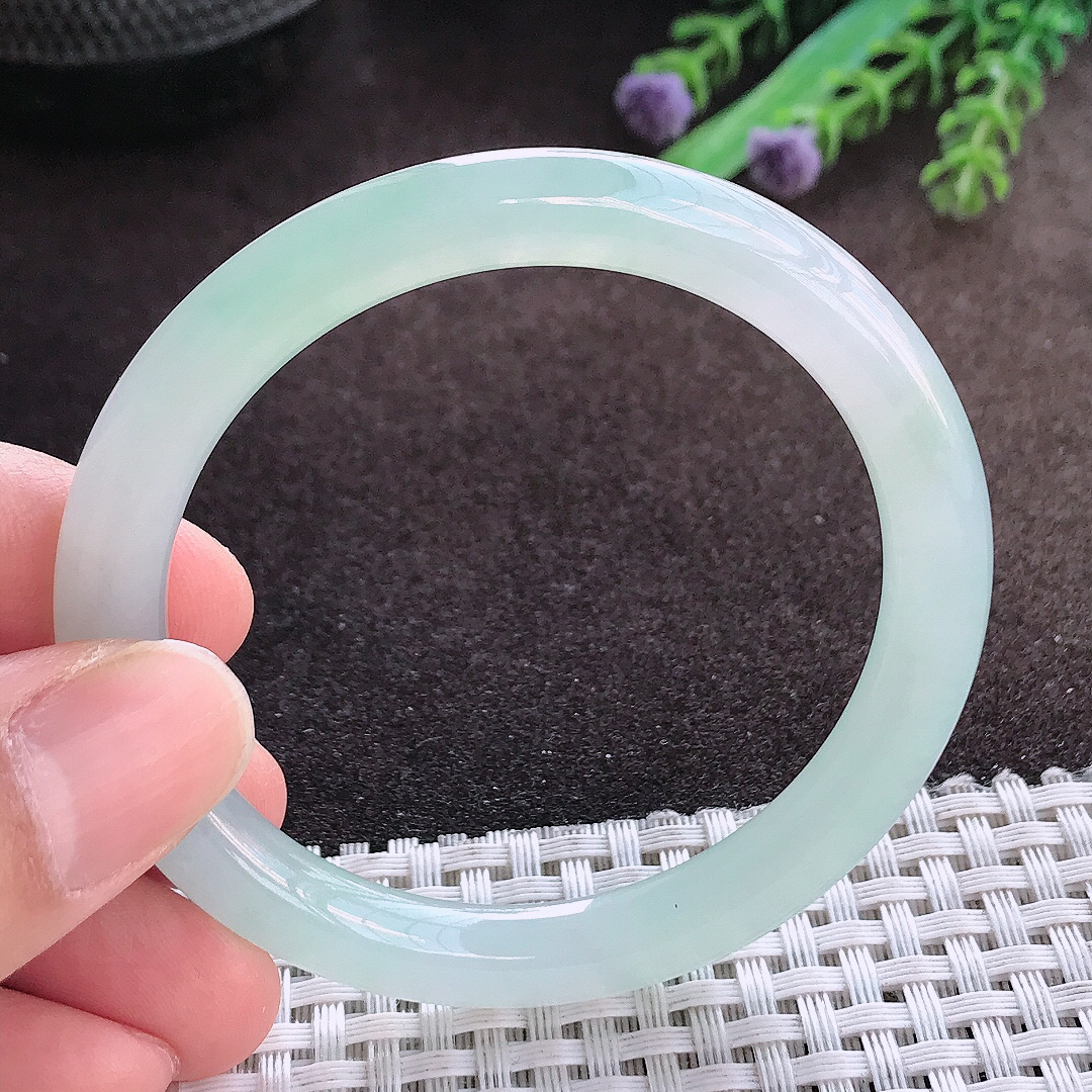 天然A货翡翠51.5/7/7.6老坑冰透果冻胶冰晴圆条手镯细条手镯玉手环