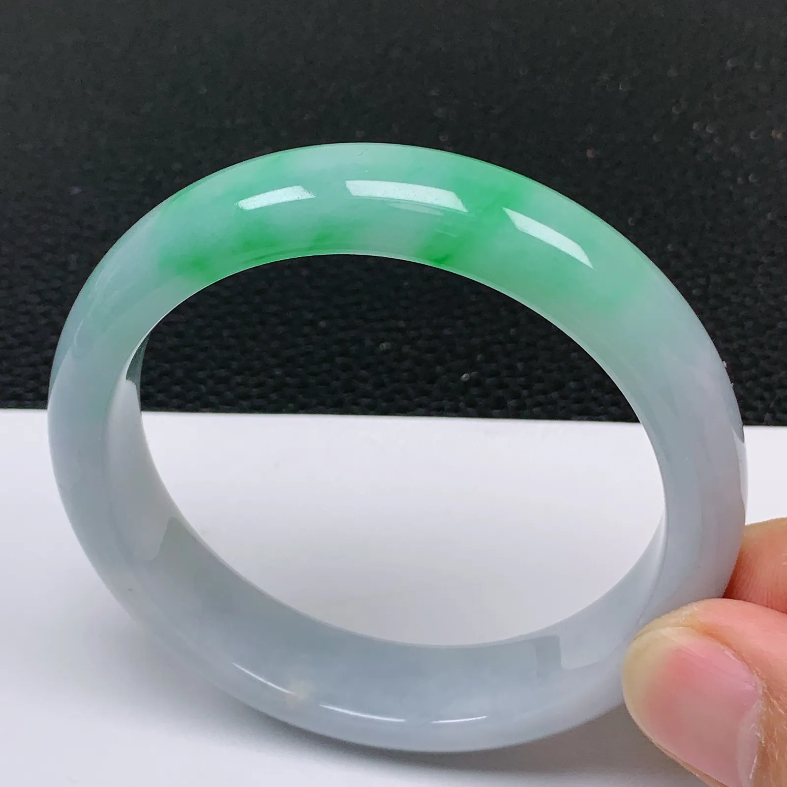 54圈口 天然翡翠A货老坑冰润春彩飘阳绿正圈手镯