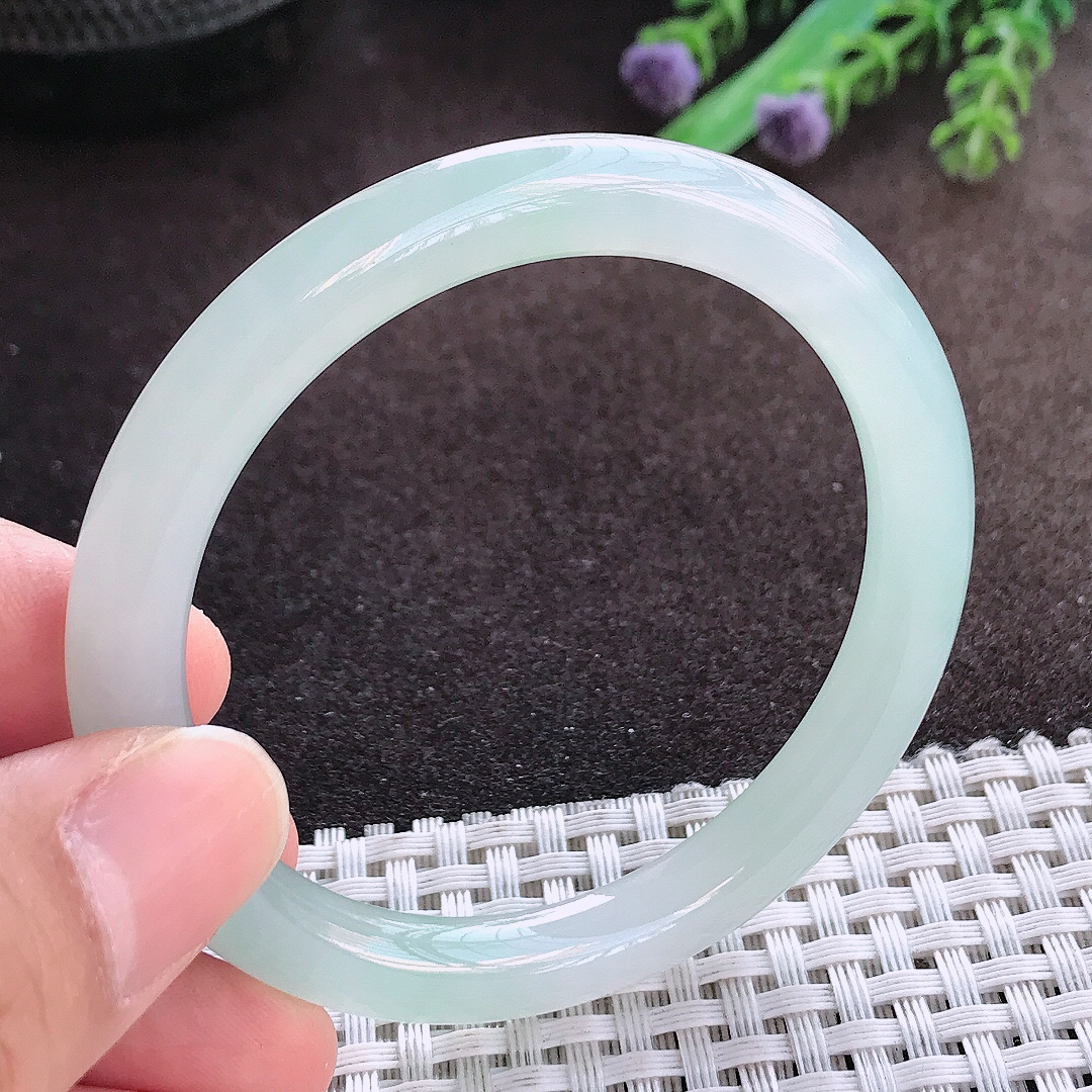 天然A货翡翠51.5/7/7.6老坑冰透果冻胶冰晴圆条手镯细条手镯玉手环